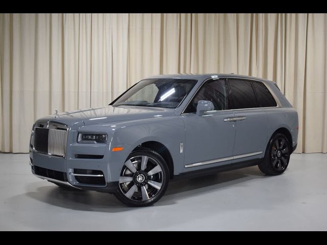 2023 Rolls-Royce Cullinan Base