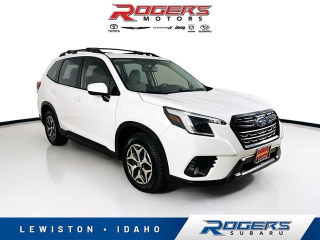 2023 Subaru Forester Premium