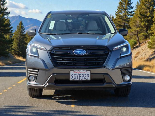 2023 Subaru Forester Base