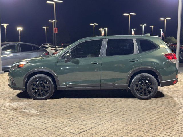 2023 Subaru Forester Base