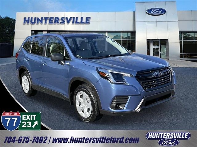 2023 Subaru Forester Base