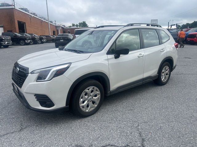 2023 Subaru Forester Base