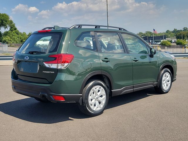 2023 Subaru Forester Base