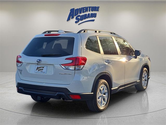 2023 Subaru Forester Base