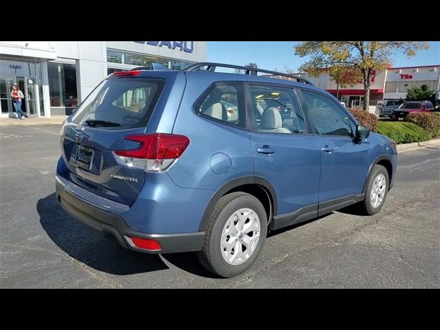 2023 Subaru Forester Base