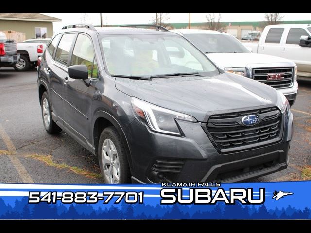 2023 Subaru Forester Base