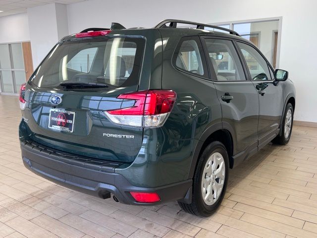 2023 Subaru Forester Base