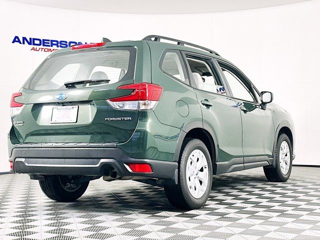 2023 Subaru Forester Base