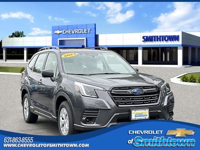 2023 Subaru Forester Base