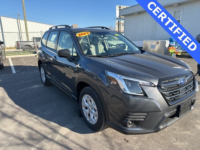 2023 Subaru Forester Base