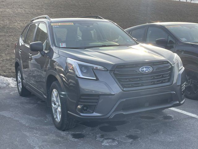 2023 Subaru Forester Base