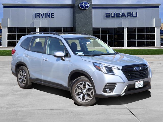 2023 Subaru Forester Premium