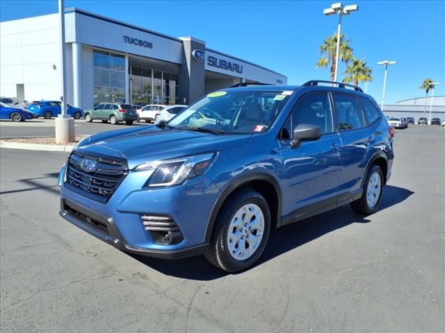 2023 Subaru Forester Base