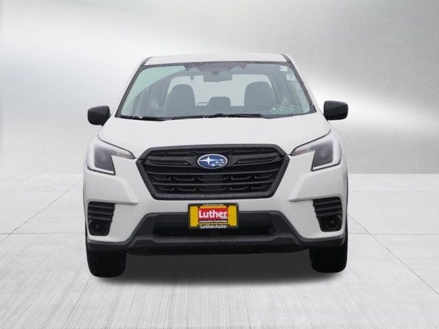 2023 Subaru Forester Base