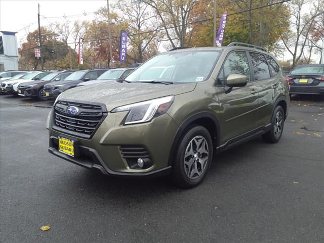 2023 Subaru Forester Premium