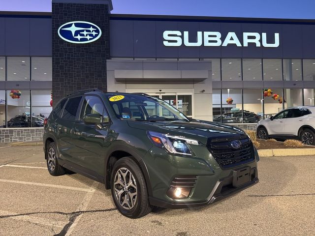 2023 Subaru Forester Premium