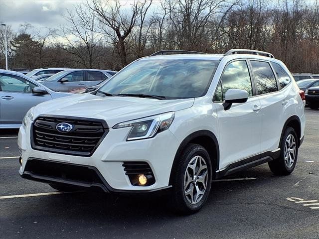 2023 Subaru Forester Premium