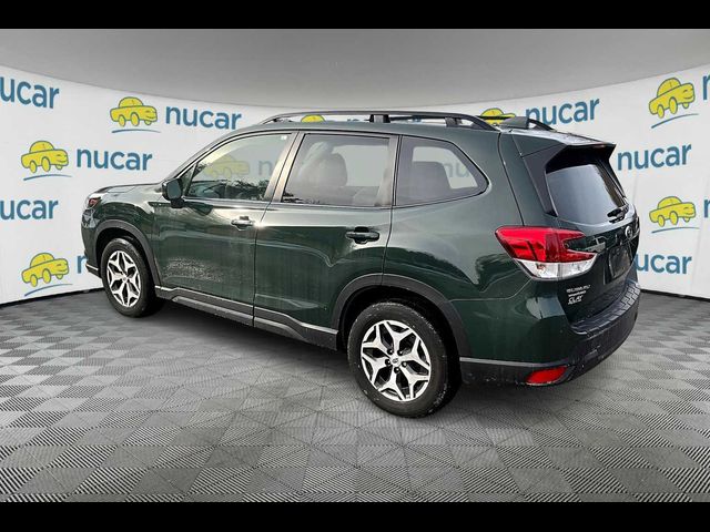 2023 Subaru Forester Premium