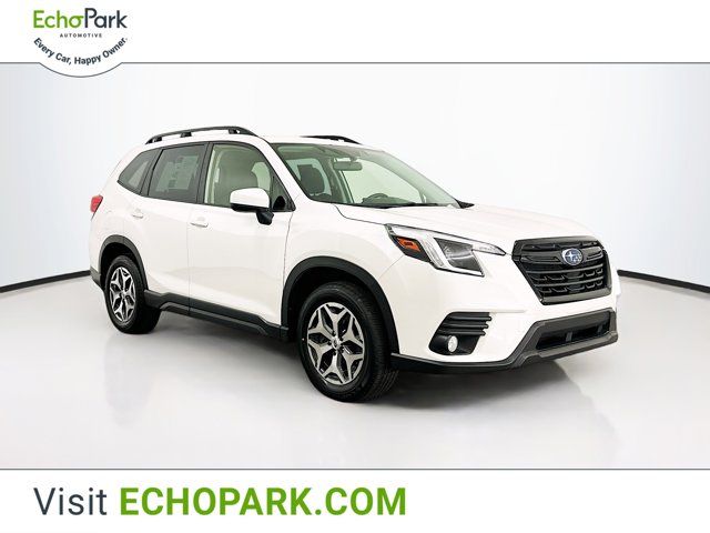 2023 Subaru Forester Premium