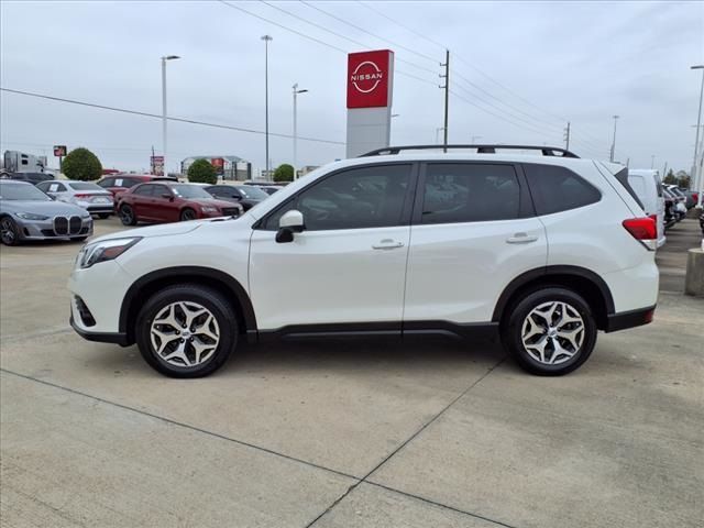 2023 Subaru Forester Premium