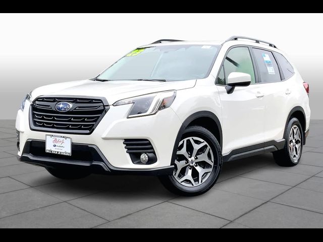 2023 Subaru Forester Premium