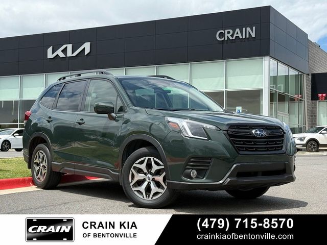 2023 Subaru Forester Premium