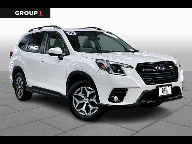 2023 Subaru Forester Premium