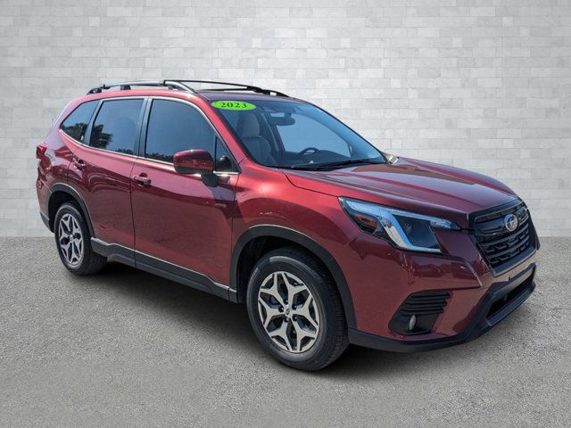 2023 Subaru Forester Premium