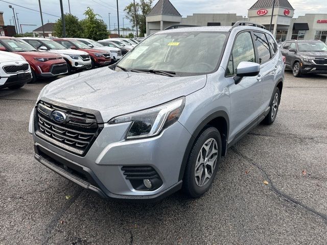 2023 Subaru Forester Premium