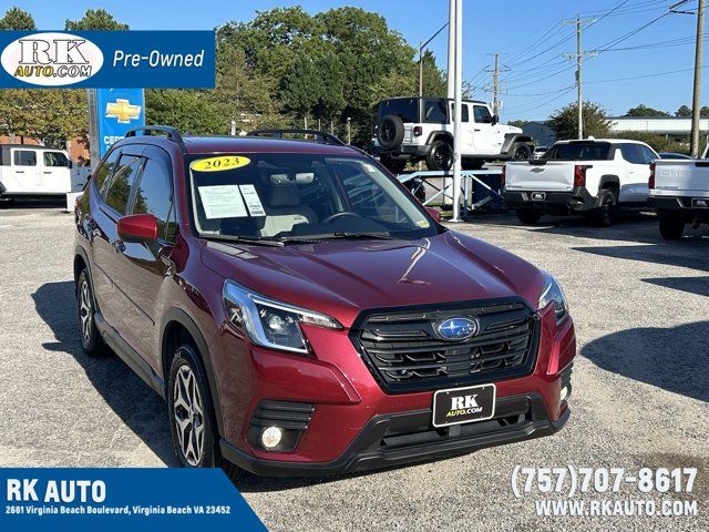 2023 Subaru Forester Premium