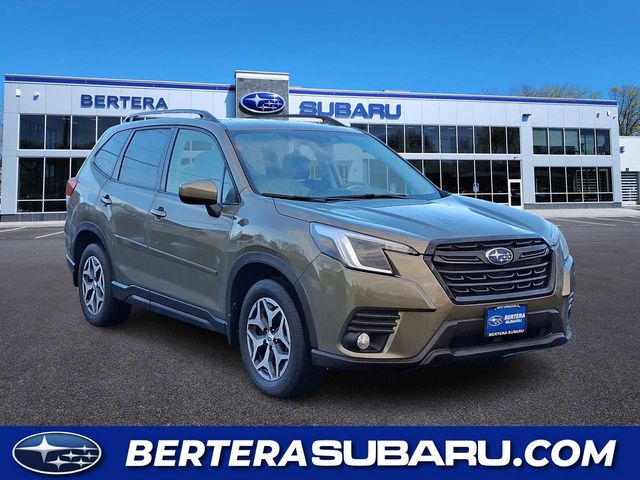 2023 Subaru Forester Premium