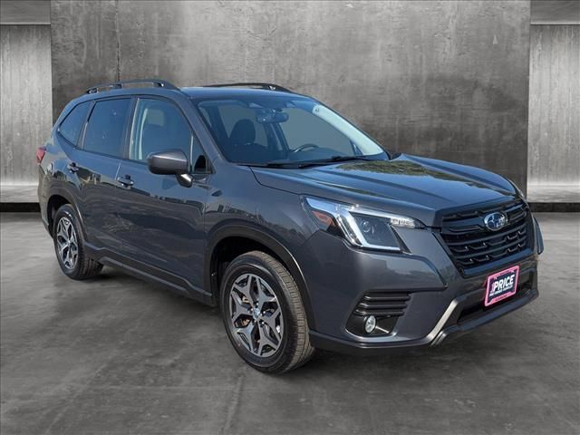 2023 Subaru Forester Premium