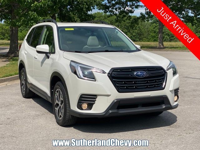 2023 Subaru Forester Premium