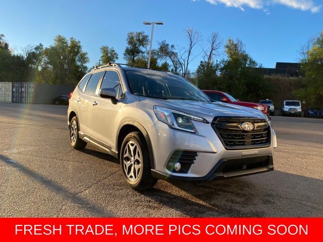 2023 Subaru Forester Premium