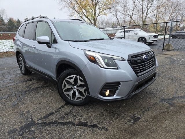 2023 Subaru Forester Premium