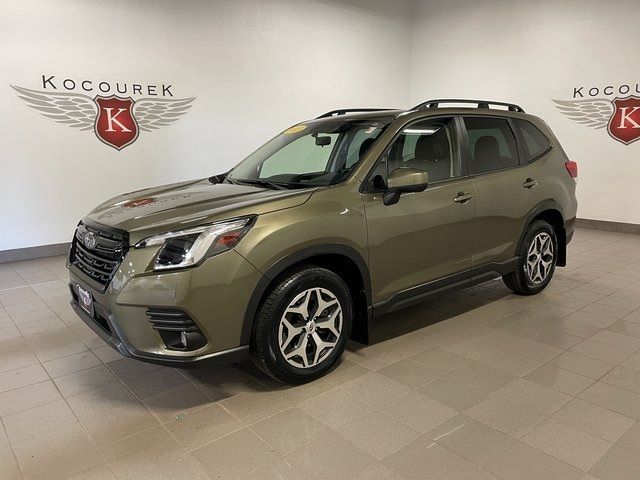 2023 Subaru Forester Premium