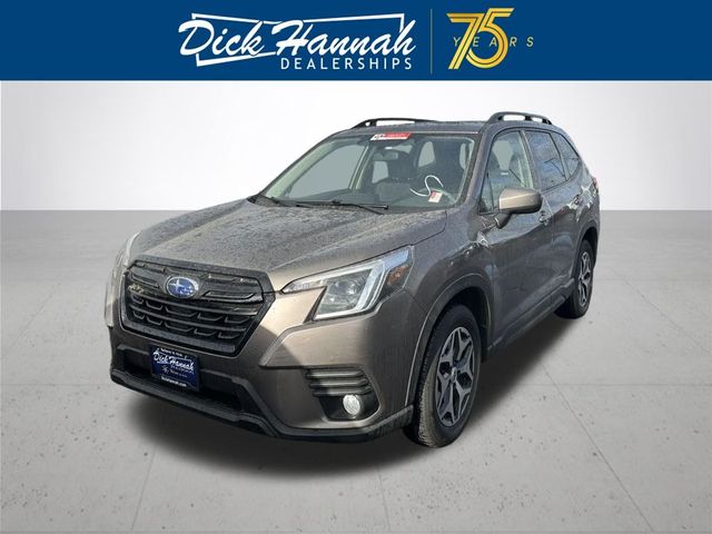 2023 Subaru Forester Premium