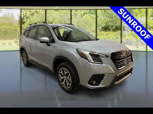 2023 Subaru Forester Premium