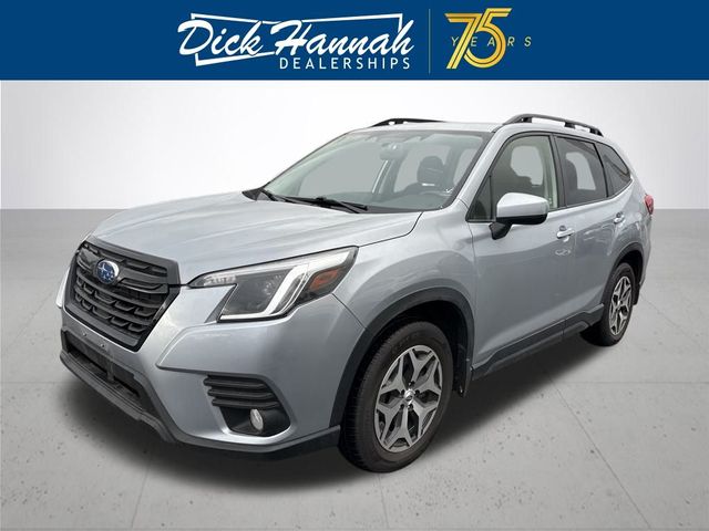 2023 Subaru Forester Premium