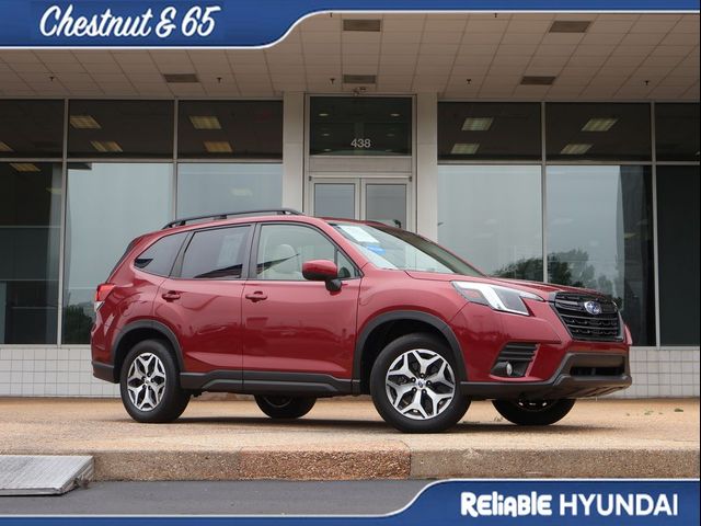 2023 Subaru Forester Premium