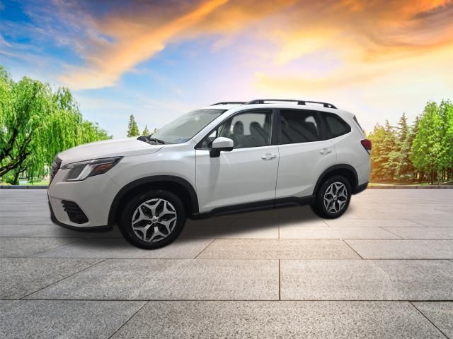 2023 Subaru Forester Premium