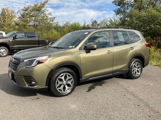 2023 Subaru Forester Premium