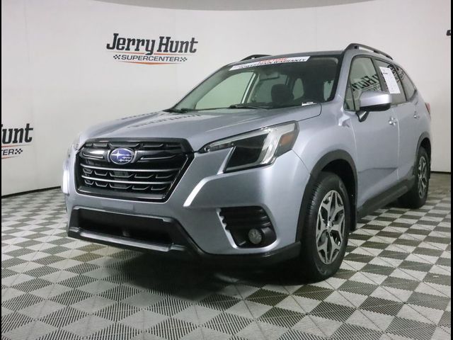 2023 Subaru Forester Premium