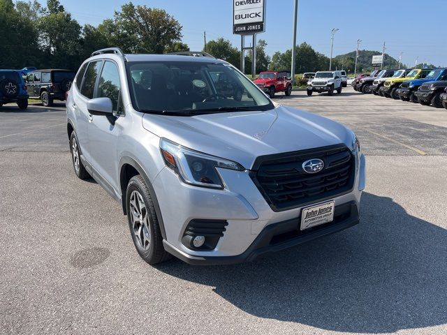 2023 Subaru Forester Premium