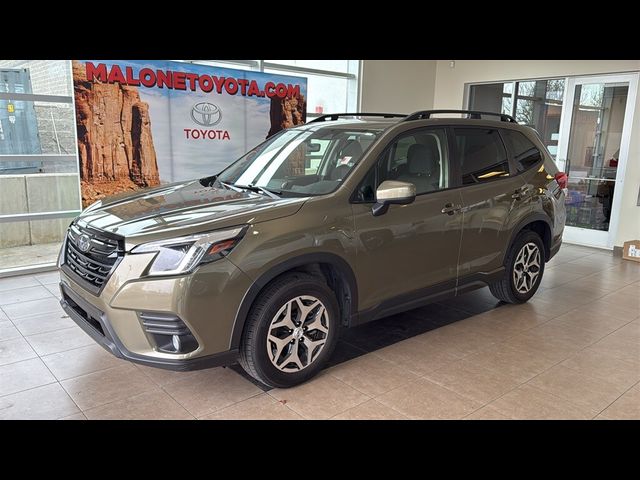 2023 Subaru Forester Premium