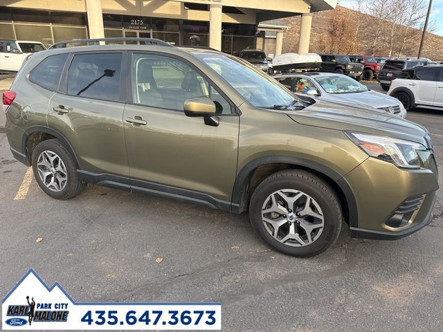 2023 Subaru Forester Premium