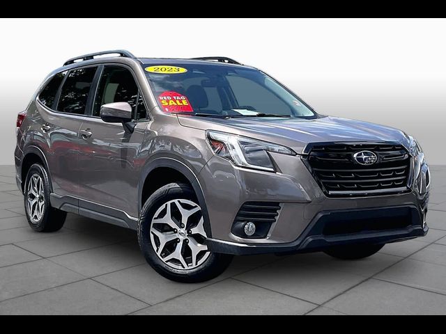 2023 Subaru Forester Premium