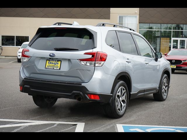 2023 Subaru Forester Premium