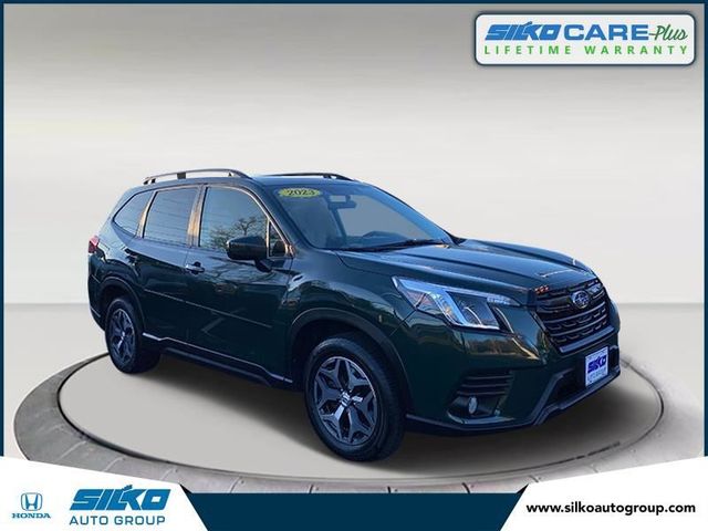 2023 Subaru Forester Premium