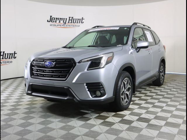 2023 Subaru Forester Premium